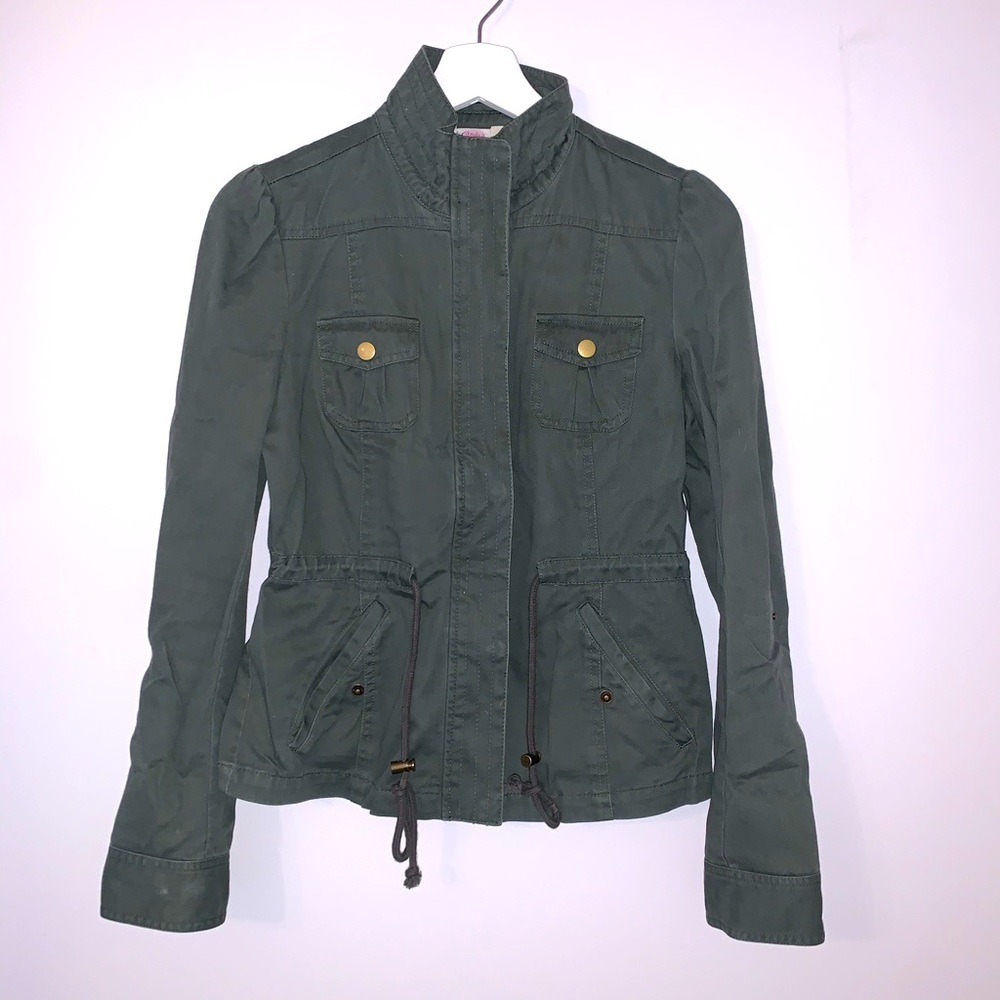 Fitted utility jacket